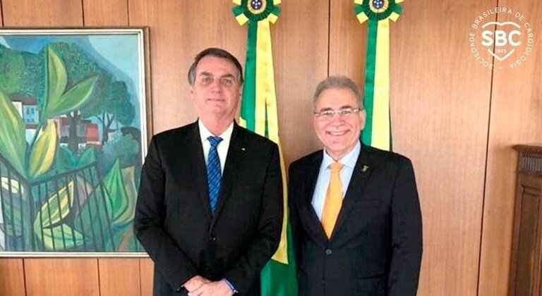 bolsonaro-marcelo-queiroga-novo-ministro-saude-brasil-15032021230615232