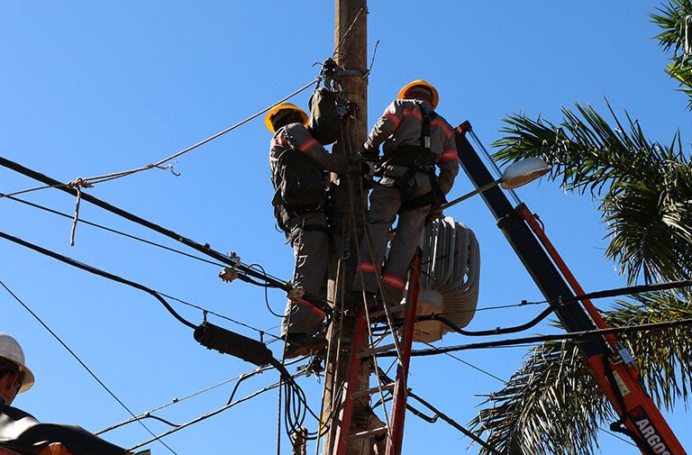 trabalhadoresnaredeeletrica-img_0243