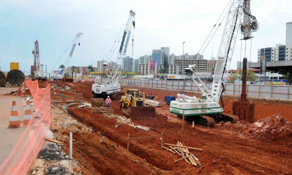 ATENÇÃO ! Pistas de Taguatinga serão interditadas devido às obras do túnel. Veja as mudanças