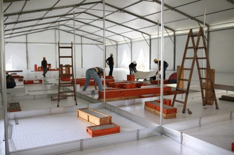 Obras dos hospitais de campanha estão em ritmo acelerado | Foto: Kiko Paz/Novacap