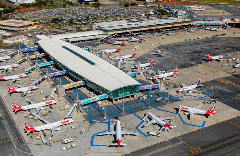 aeroporto-de-brasilia-1024x513
