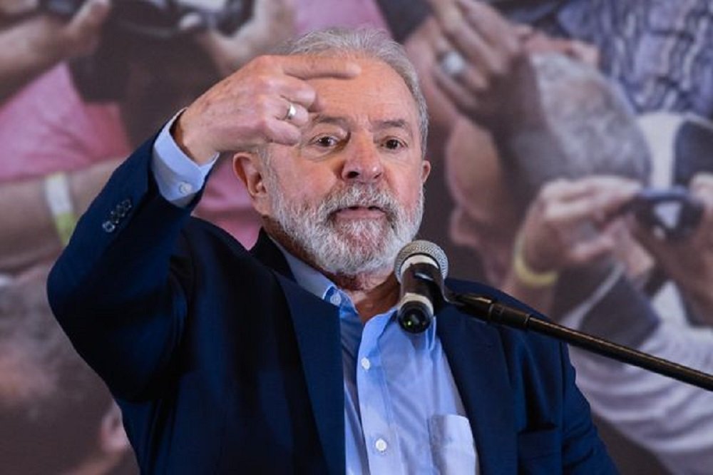 STF decide que plenário deve analisar anulação de condenações de Lula