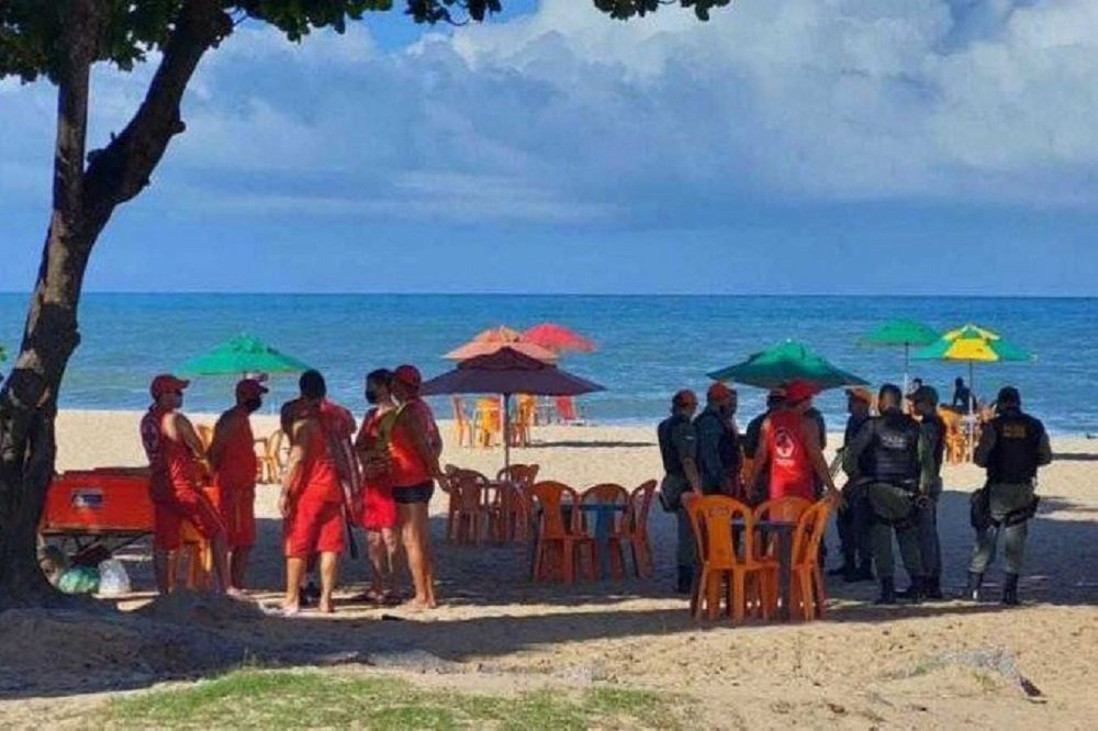 Homem morre após sofrer ataque de tubarão em praia de Pernambuco