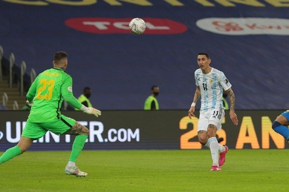 Di María faz golaço, Argentina vence Brasil e é campeã da Copa América