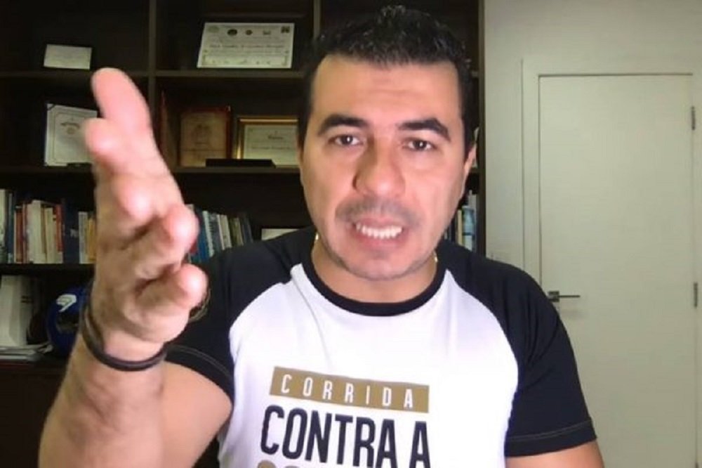 Vídeo. Luis Miranda volta a atacar e mira no dono da Precisa: “Mentiroso”
