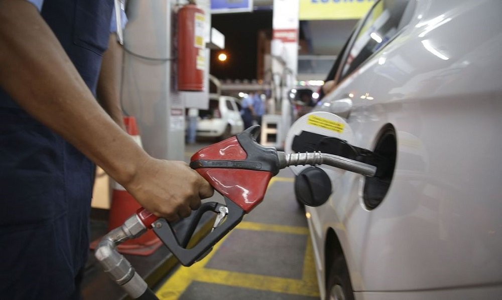 Preço da gasolina cai a R$ 6,65 no DF. Veja aqui onde abastecer nesse valor