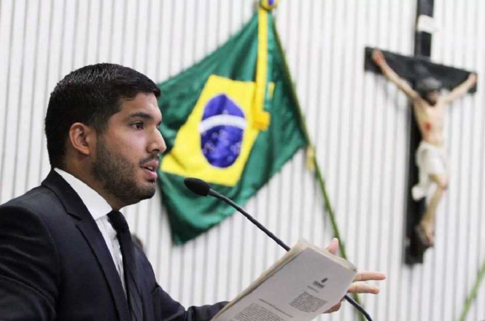 Deputado é condenado por dizer que jornalista oferecia sexo