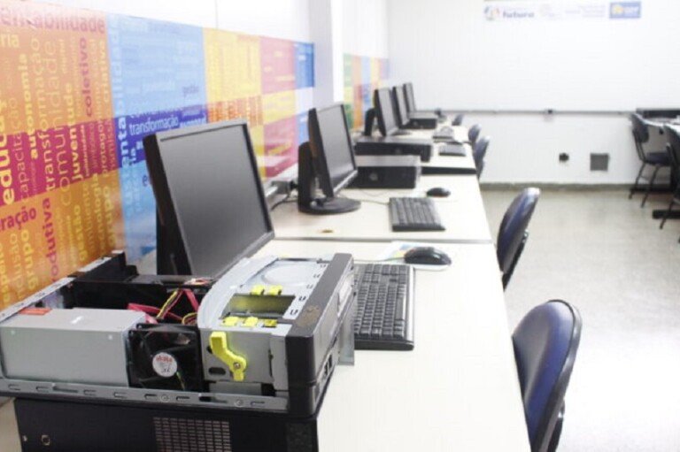 11.8.-Computadores.-Foto-Divulgação-Secti-768x432