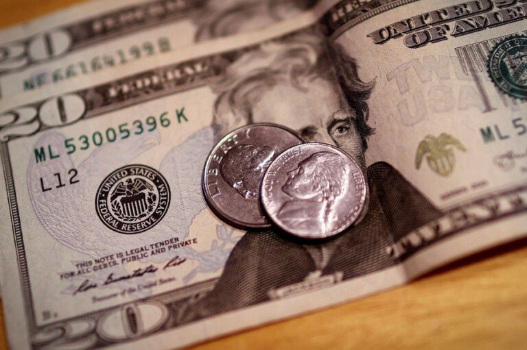 dólar