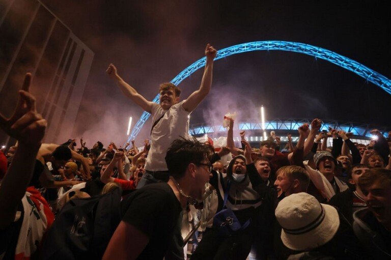 2021-08-20t232207z_1_lynxmpeh7j17x_rtroptp_4_soccer-euro-ita-eng-report