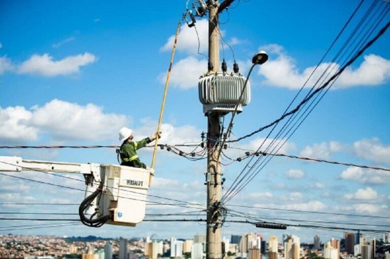 Grupo-Neoenergia-Elektro-600x400