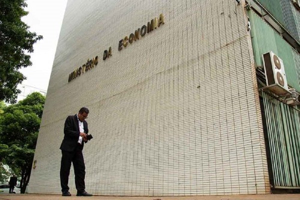 Governo quer liberar R$ 40 bi do Orçamento para o novo Bolsa Família