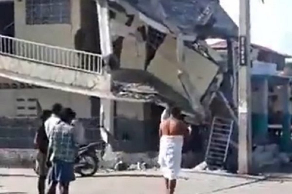 Terremoto no Haiti de magnitude 7 deixa mortos e rastros de destruição