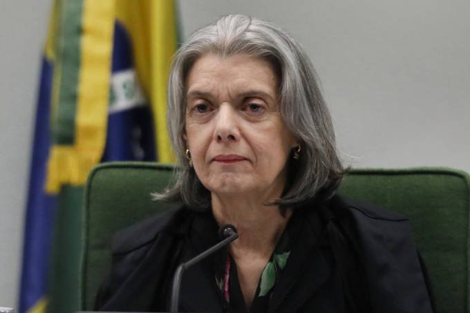 bancoimagemfotoaudiencia_ap_414969