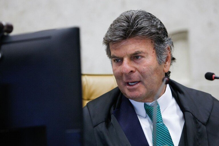 bancoimagemfotoaudiencia_ap_462923