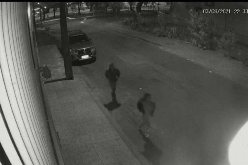 Vídeo: duas mulheres esfaqueiam homem em Ceilândia e fogem