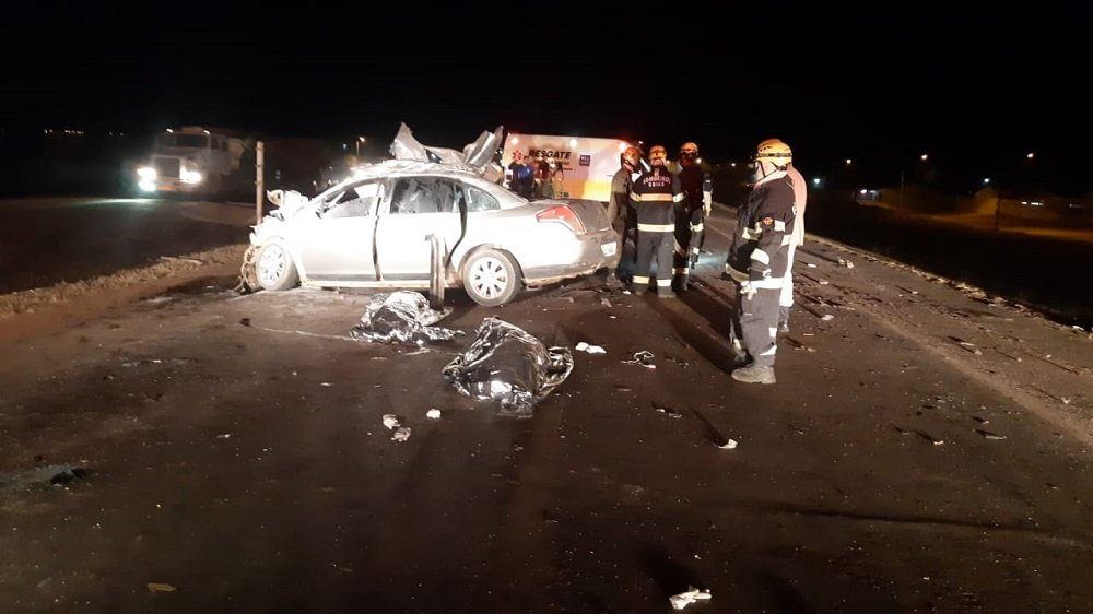 Tragédia no trânsito- Seis pessoas morrem em acidente na BR 040