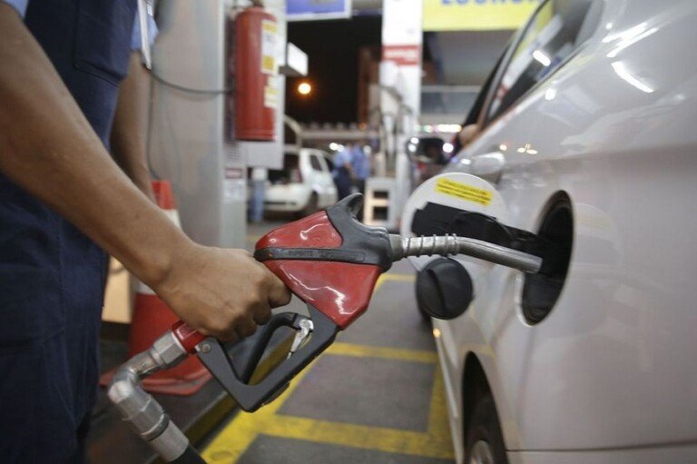 GDF -Aprovada redução da alíquota do ICMS para combustíveis