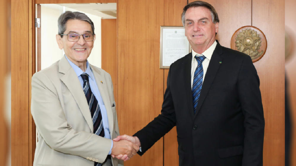 PTB apresenta proposta de filiação a Bolsonaro