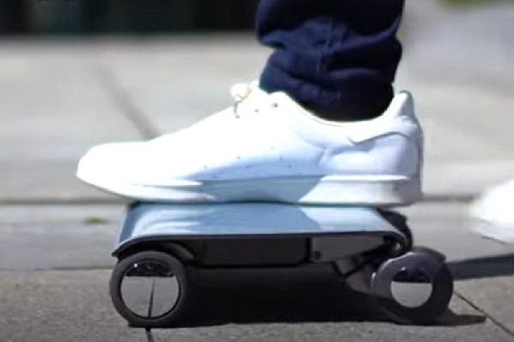 Tecnologia -Vídeo: veículo que cabe na bolsa pode diminuir a falta de estacionamento