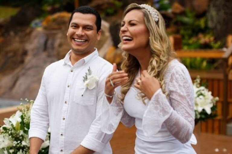 Andressa-Urach-25-600x400