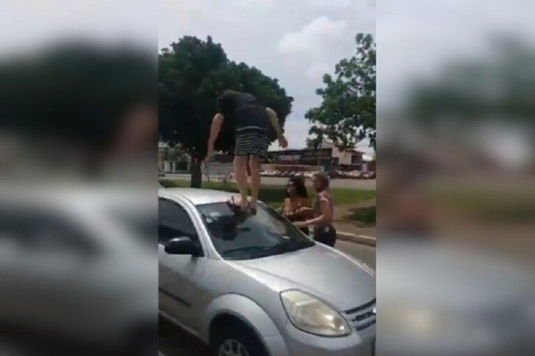 Apos-batida-homem-persegue-mulher-a-agride-e-quebra-o-carro-dela-600x400