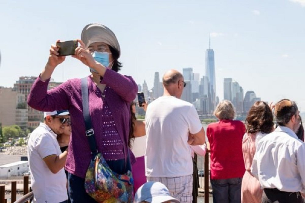 EUA vão reabrir a fronteira para turistas vacinados a partir de 8/11. Veja regras