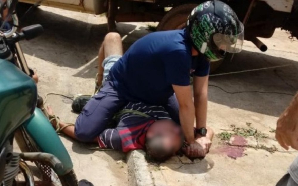 Filho imobiliza o próprio pai para evitar que mãe fosse agredida, em Anápolis