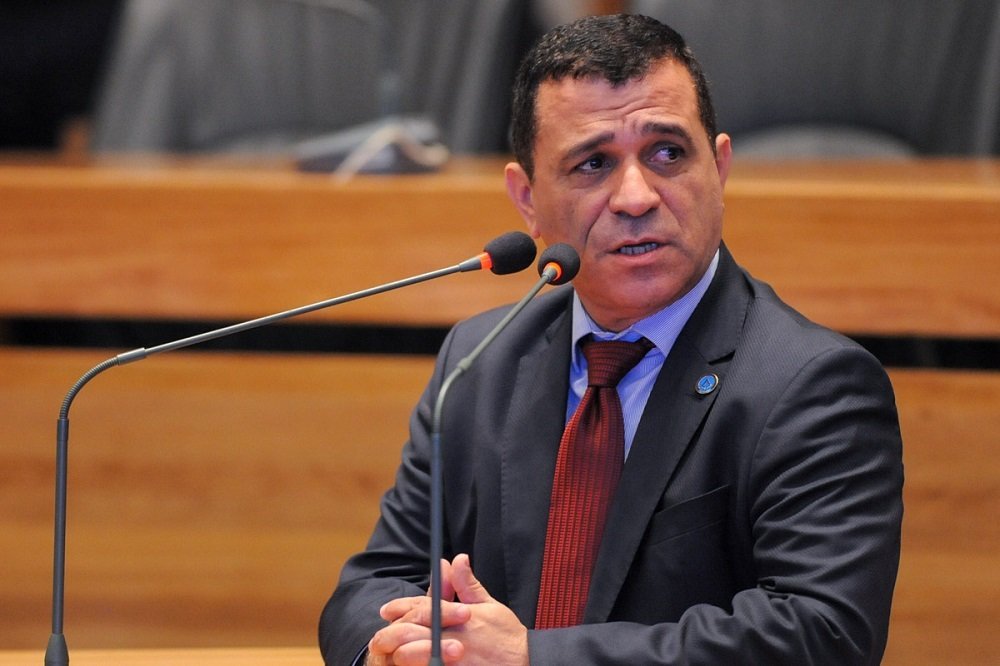 Deputado Martins Machado – Projeto cria selo “Empresa Amiga da População em Situação de Rua”