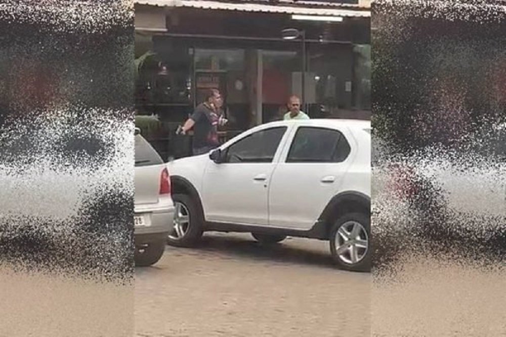Bombeiro tira arma de PM que o chamou de “cagão” e dispara em bar