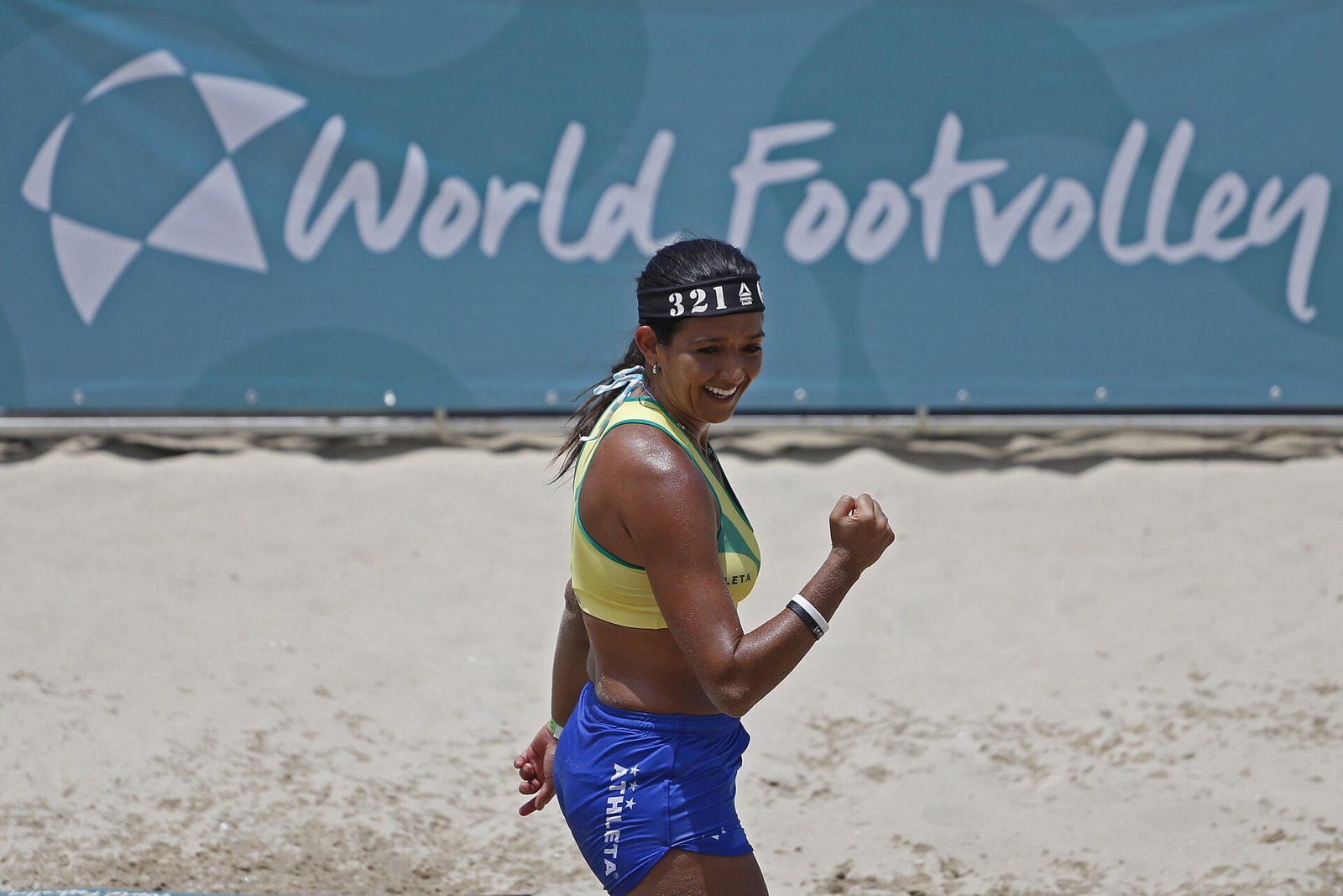 Esporte – O DF representado pela dupla Lana e Josy, no World Footvolley etapa Praia de Copacabana