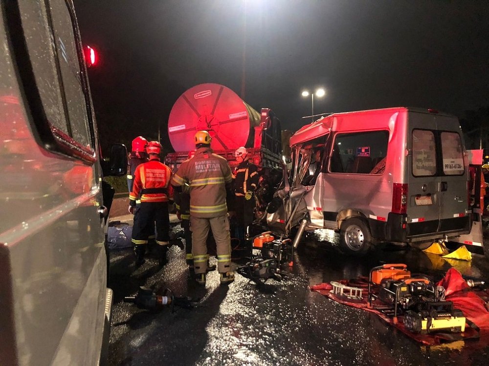 Grave acidente deixa quatro mortos e cinco feridos, da mesma família, no Anel Rodoviário, em BH