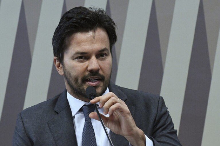 agencia-senado-fabio-faria-comissao-infraestrutura-1500-23112021130111068