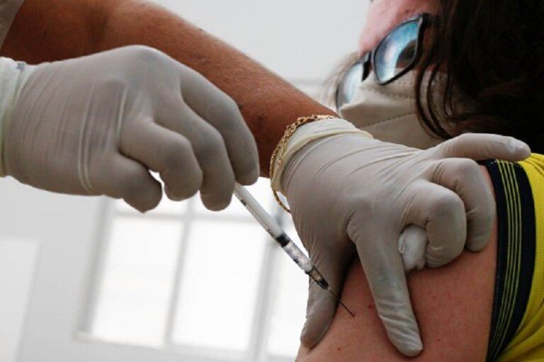 vacina-covid-coronavirus-6-600x400