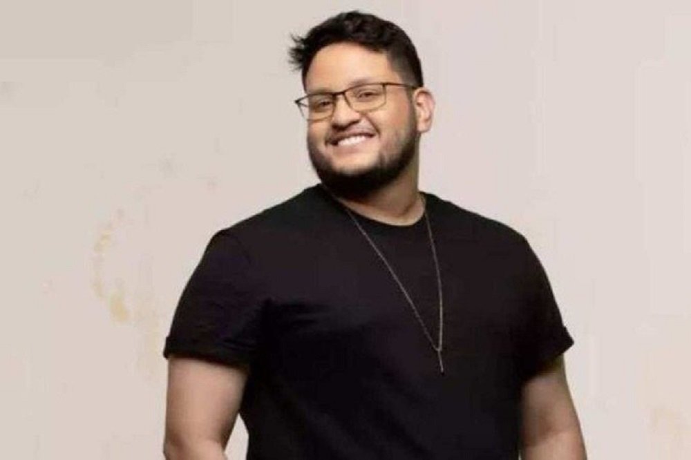 Morre, aos 28 anos, o cantor Maurílio, após nove dias internado