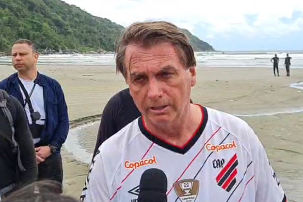 Bolsonaro sobre chapa de 2022: “Vice pode ser até o próprio Mourão”