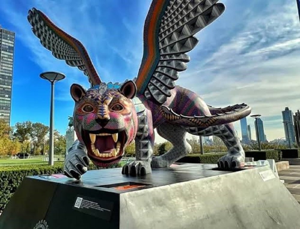 Misericórdia: Monumento da ONU tem características descritas por João no livro de Apocalipse: “a besta que vi era semelhante a um leopardo”