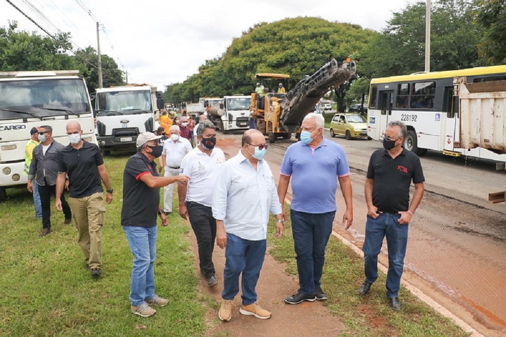 Governador visita obras em Taguatinga