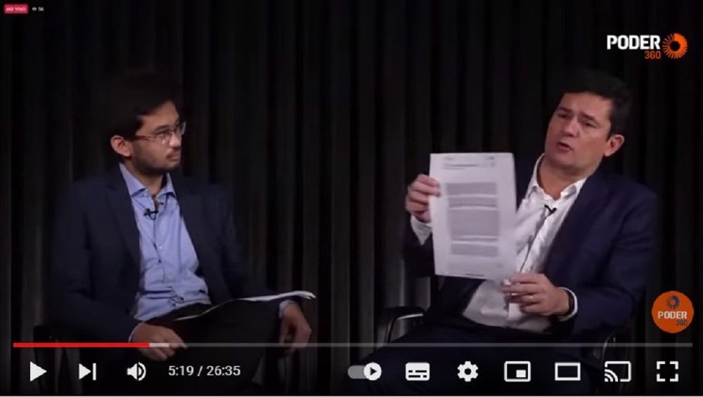 Redes Sociais – Moro convida o povo a assistirem sua live e revela quanto recebeu de empresa