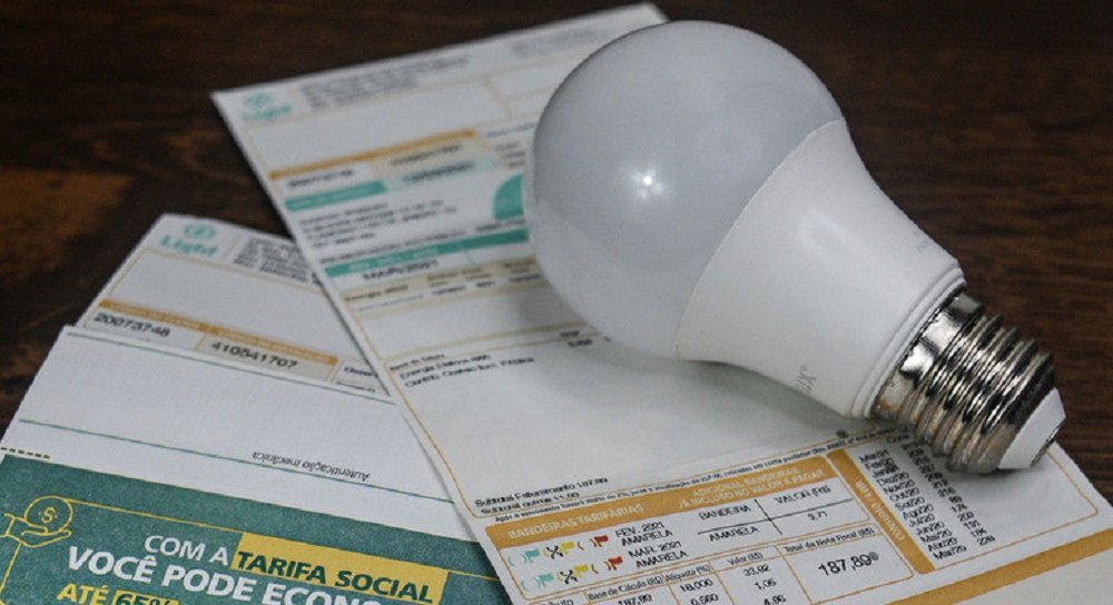 Tarifa social de energia deve caber a 20 milhões de famílias em 2022