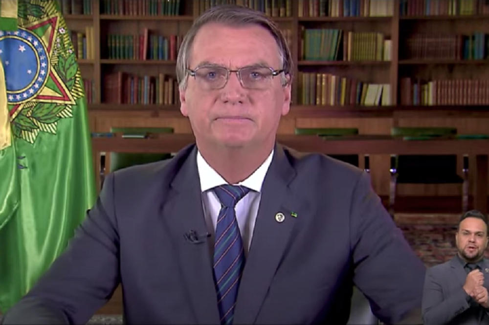 Presidente Jair Bolsonaro faz pronunciamento de Ano Novo e deseja um excelente 2022 à nação