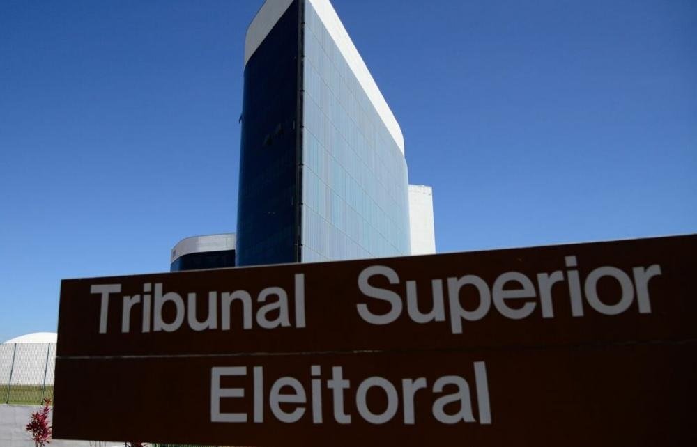 Contas eleitorais desaprovadas podem acarretar suspensão do repasse dos Fundos Partidário e Eleitoral e inelegibilidade
