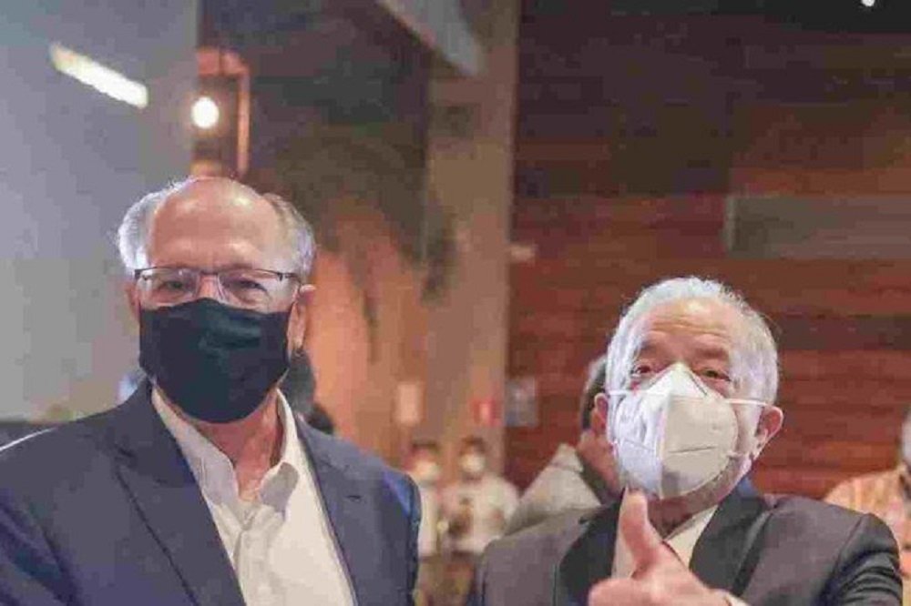 Alckmin está “praticamente certo” como vice de Lula