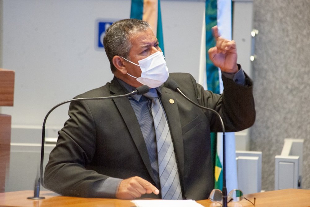 Guarda Janio deixa CLDF e Carlos Tabanez assume mandato como 3º suplente