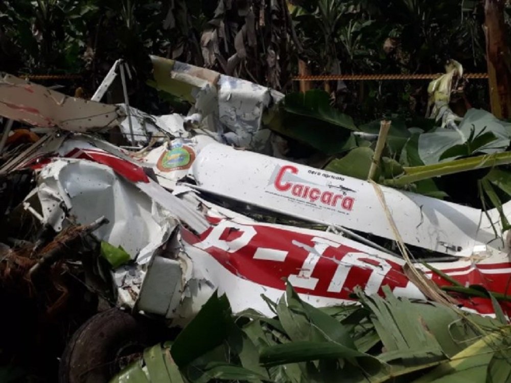 Avião cai no interior de SP, e piloto de 70 anos morre