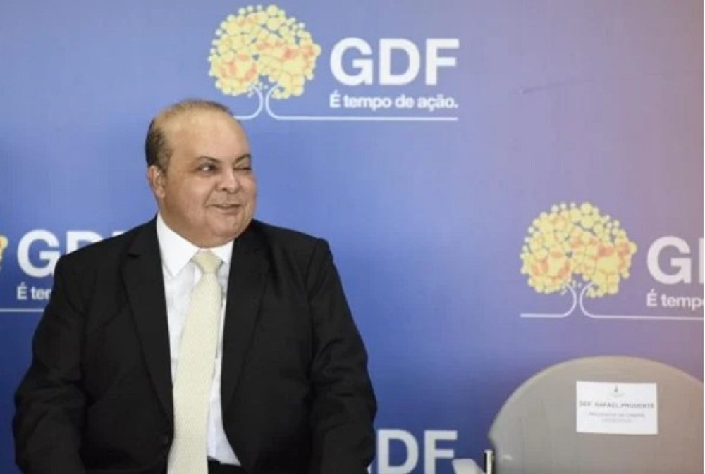 Ibaneis sanciona lei que aumenta salário de conselheiros tutelares