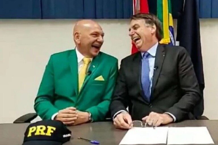 LUCIANO HANG E BOLSONARO