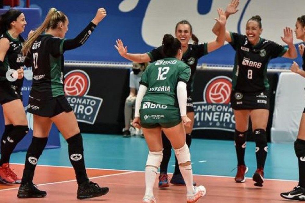 O projeto de lei nº 2.467/21, do Deputado Delmasso que cria a Política Distrital de Fomento ao Voleibol (Pró-Vôlei), foi aprovado em segundo turno e redação final pela CLDF