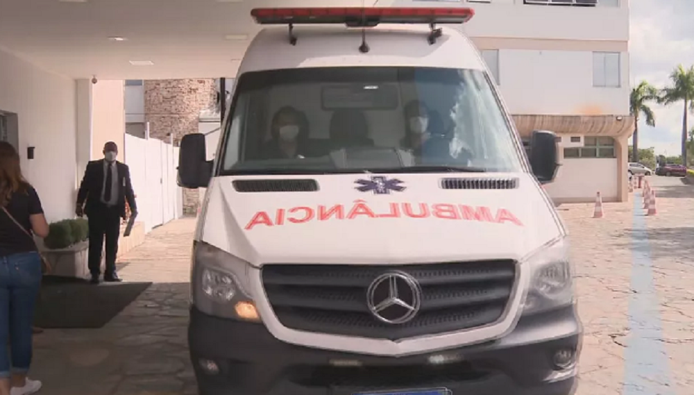 Jornalista da TV Globo é transferido para hospital Particular após ser esfaqueado em Brasília