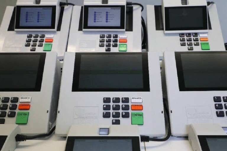 novo-modelo-de-urna-eletronica-mais-seguro-e-moderno-sera-usado-nas-eleicoes-de-2022-13122021170837581